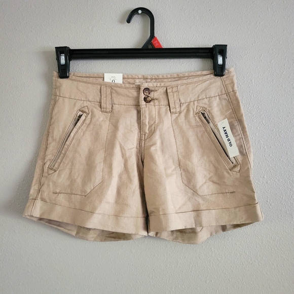 Old Navy Shorts Khaki Tan Zip Pockets Cuffed Hem Brand New 0 - Picture 3 of 5
